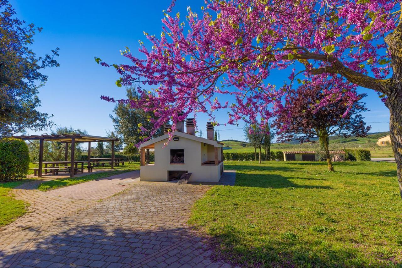 Glamping Gli Etruschi Hotel Piombino Luaran gambar