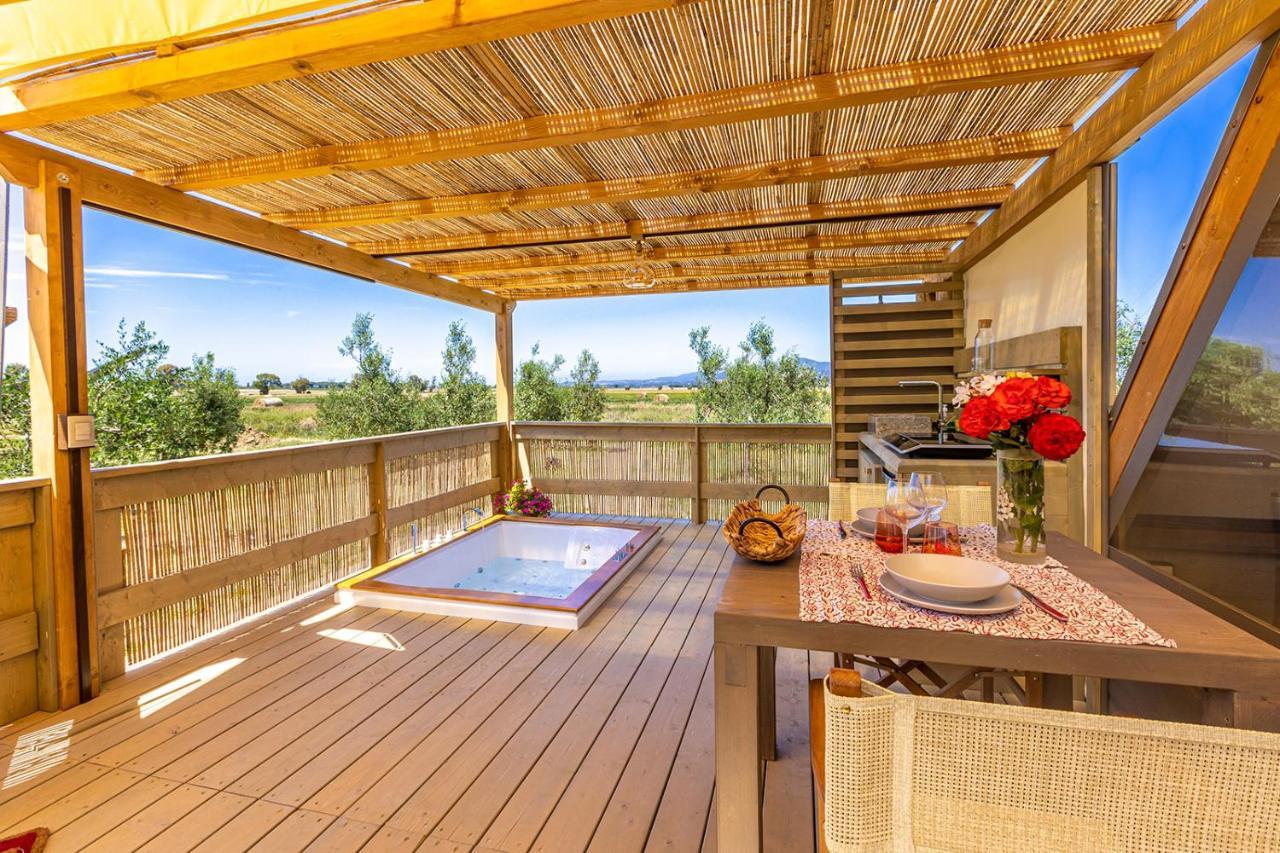 Glamping Gli Etruschi Hotel Piombino Luaran gambar