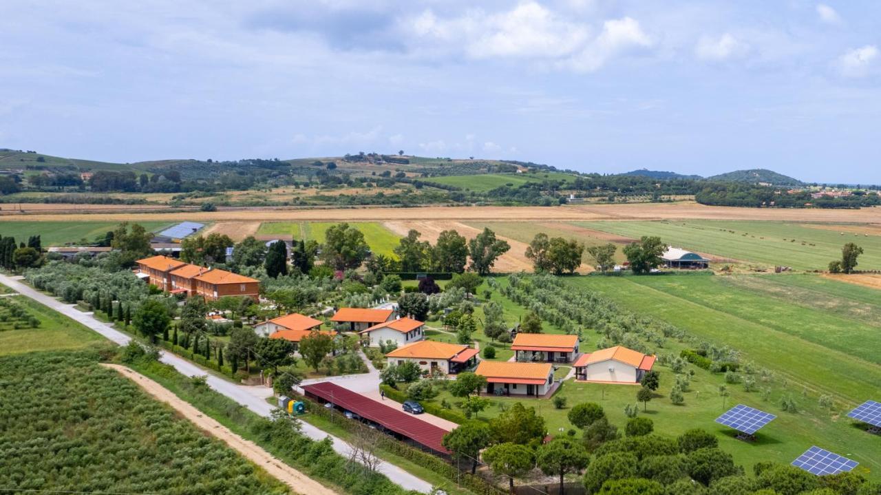 Glamping Gli Etruschi Hotel Piombino Luaran gambar