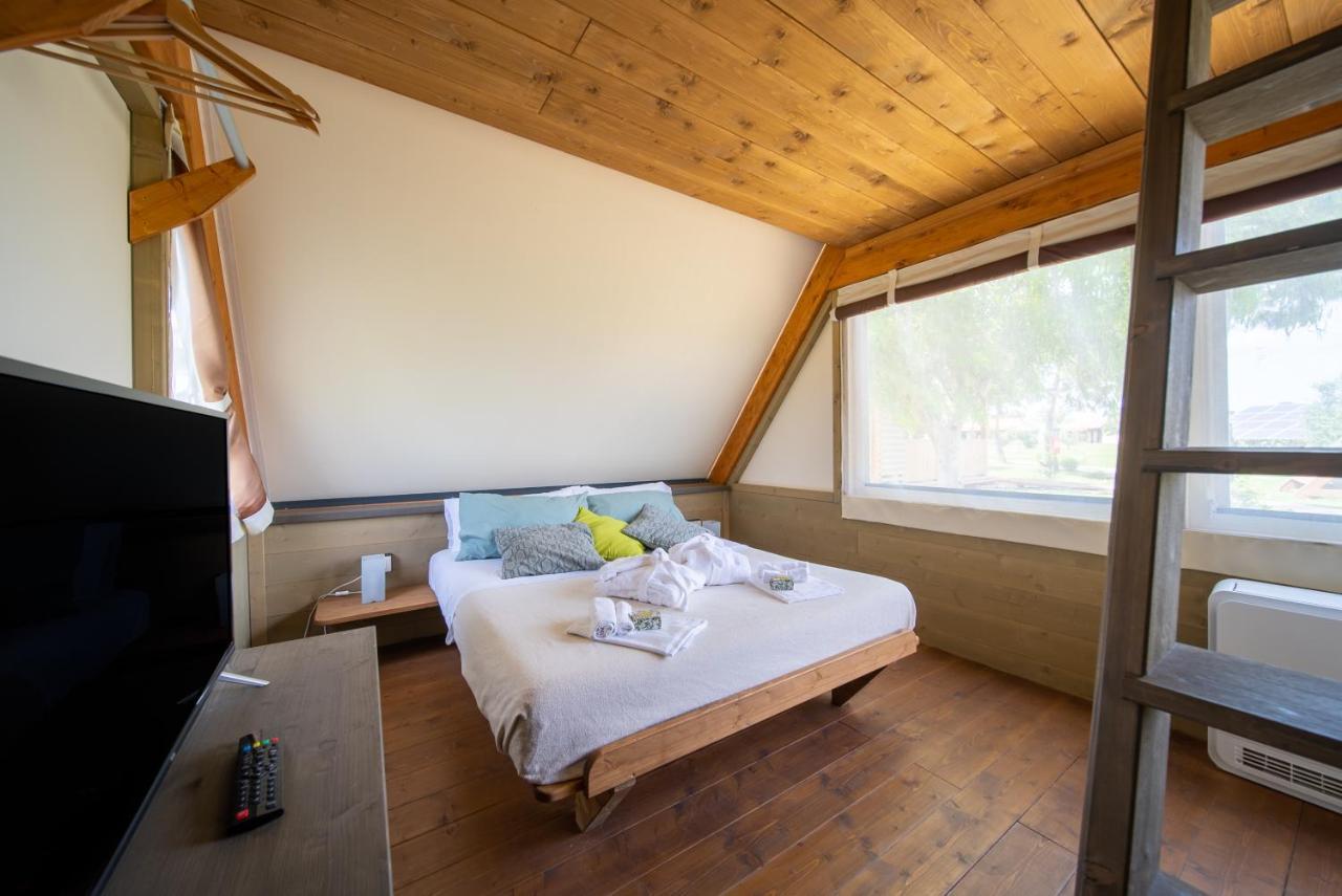 Glamping Gli Etruschi Hotel Piombino Luaran gambar
