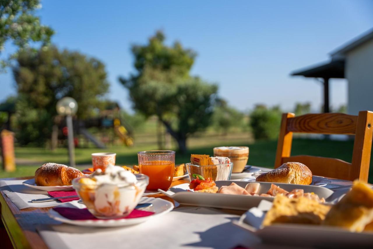 Glamping Gli Etruschi Hotel Piombino Luaran gambar