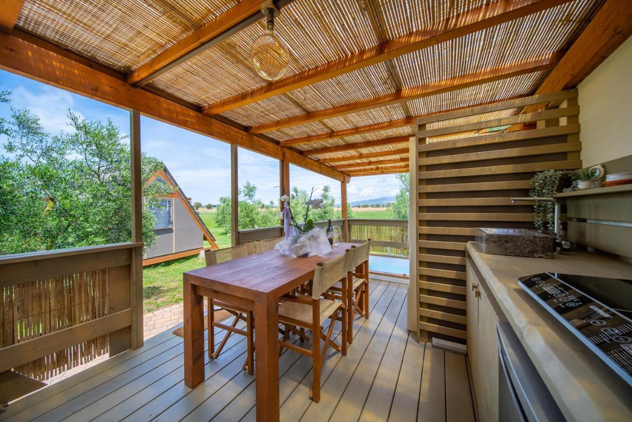 Glamping Gli Etruschi Hotel Piombino Luaran gambar