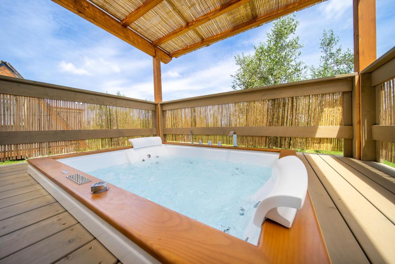 Glamping Gli Etruschi Hotel Piombino Luaran gambar