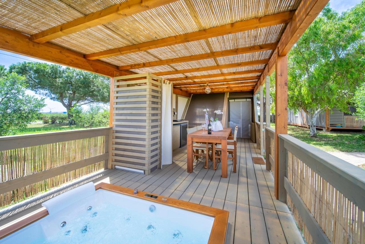 Glamping Gli Etruschi Hotel Piombino Luaran gambar