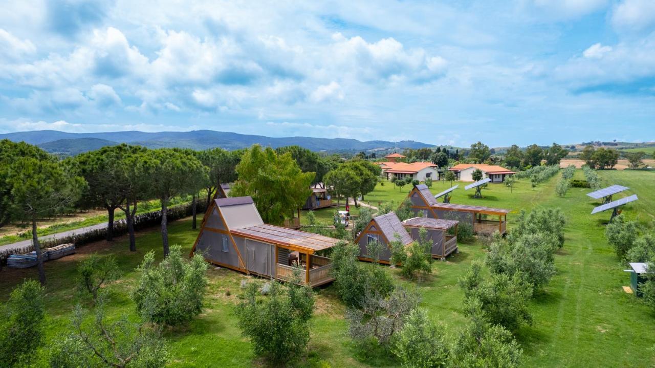 Glamping Gli Etruschi Hotel Piombino Luaran gambar